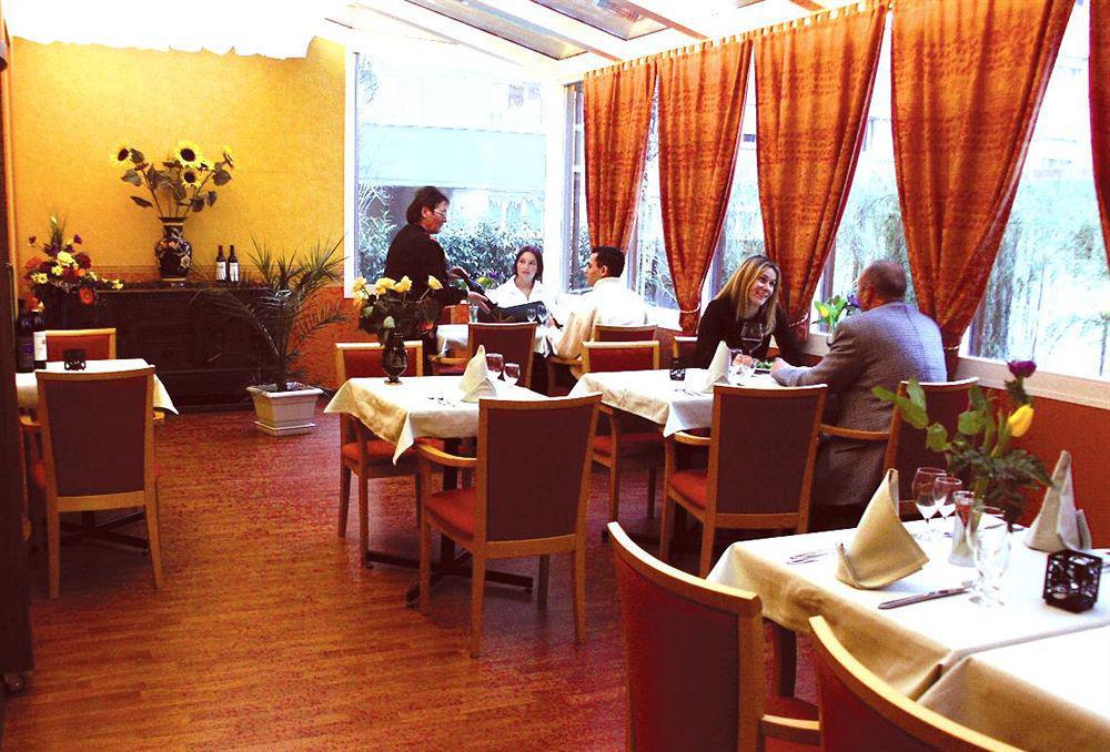 Metropol Hotel Biel Luaran gambar