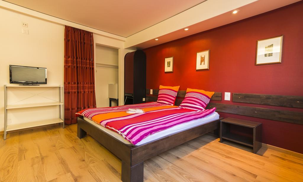Metropol Hotel Biel Luaran gambar