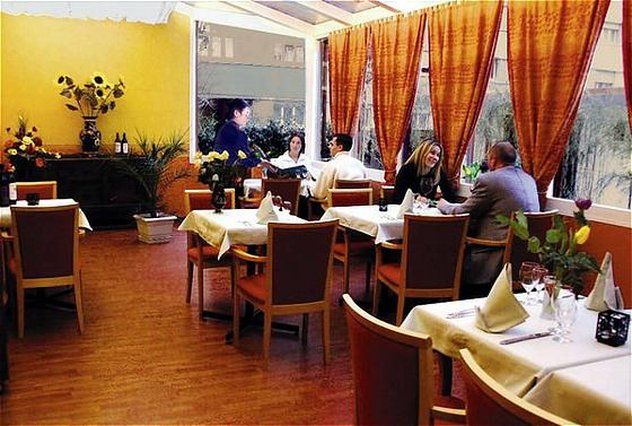 Metropol Hotel Biel Luaran gambar